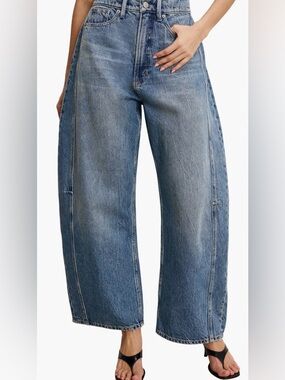 Good Extreme Super High Waist Barrel Jeans
Good American
Indigo 966 Regular